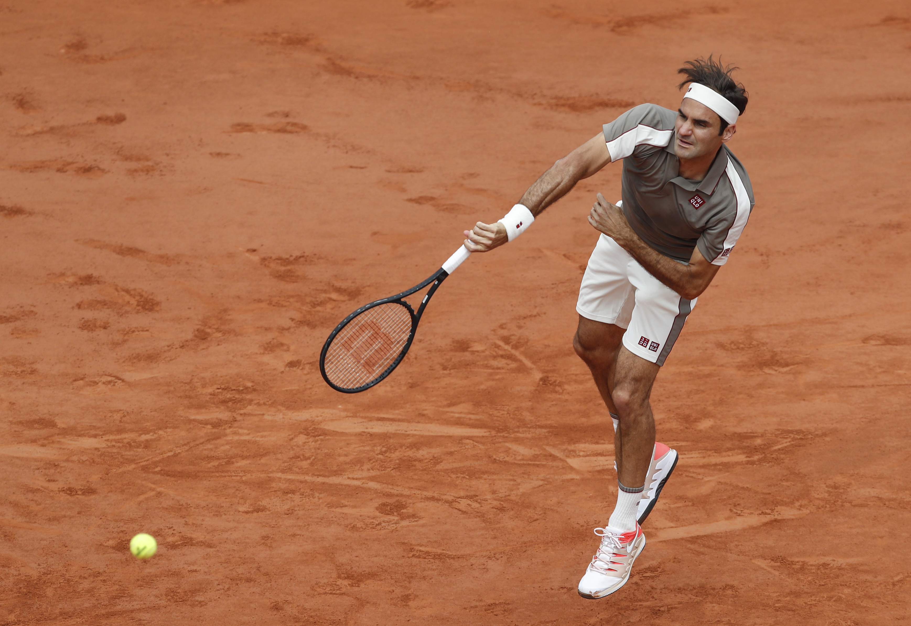 日本网球队轻取法国网球队,费德勒惊艳世界的简单介绍 日本网球队轻取法国网球队,费德勒惊艳世界的简单介绍